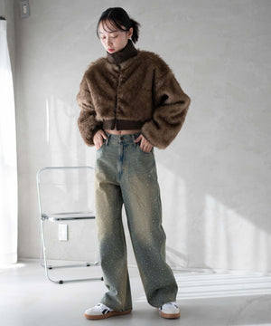 デニム淡加工 モデル：161cm M着用