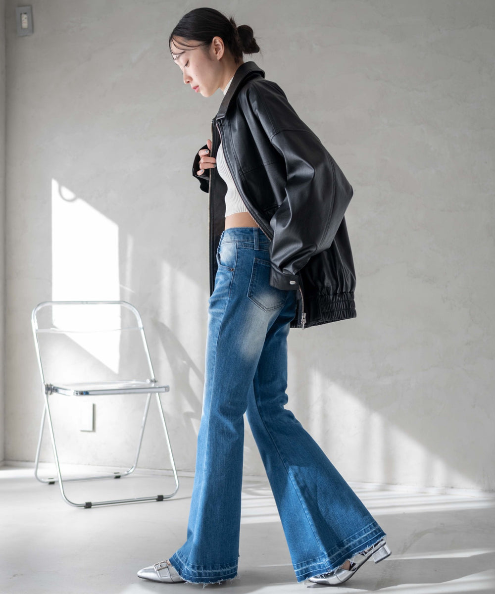 デニム中濃 モデル：161cm M着用