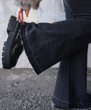 ローライズスーパーフレアデニムパンツ