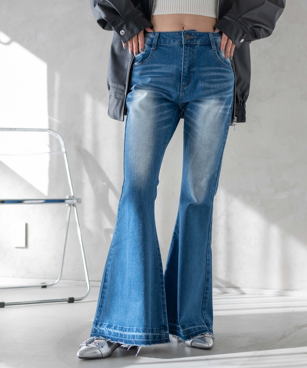 デニム中濃 モデル：161cm M着用