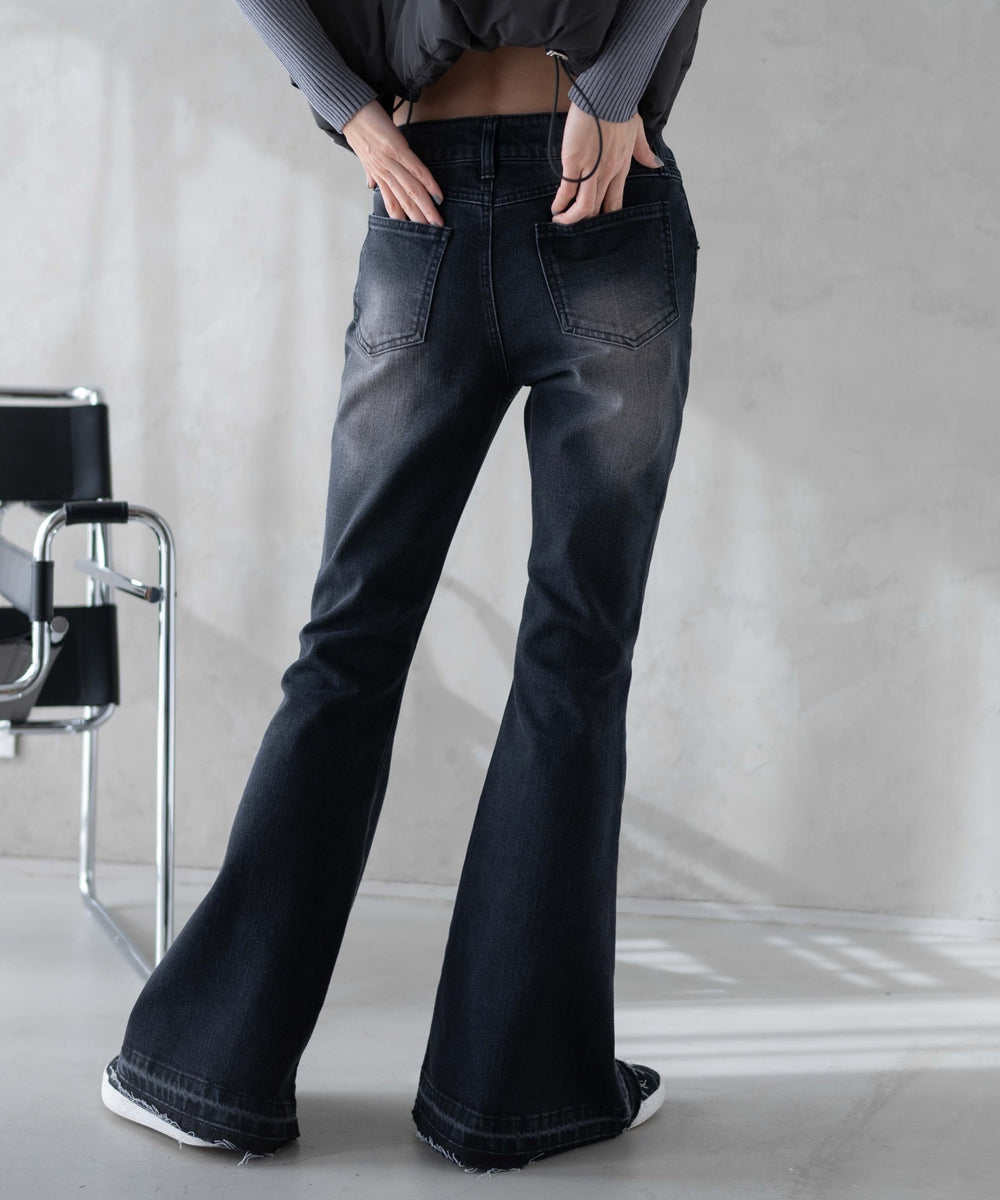 ブラック モデル：161cm M着用