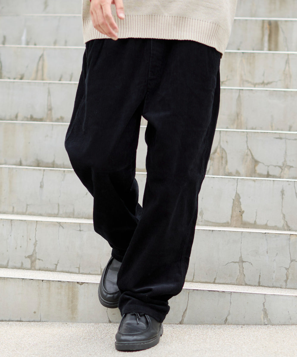 ブラック モデル：180cm L着用