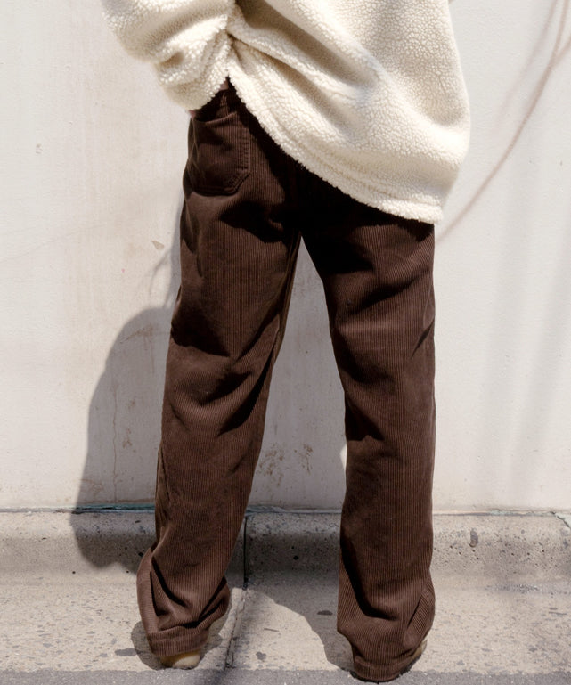 Dブラウン モデル：160cm S着用