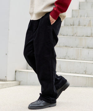 ブラック モデル：180cm L着用