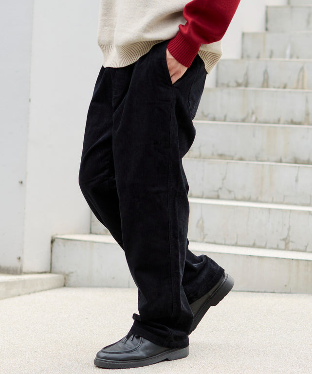 ブラック モデル：180cm L着用