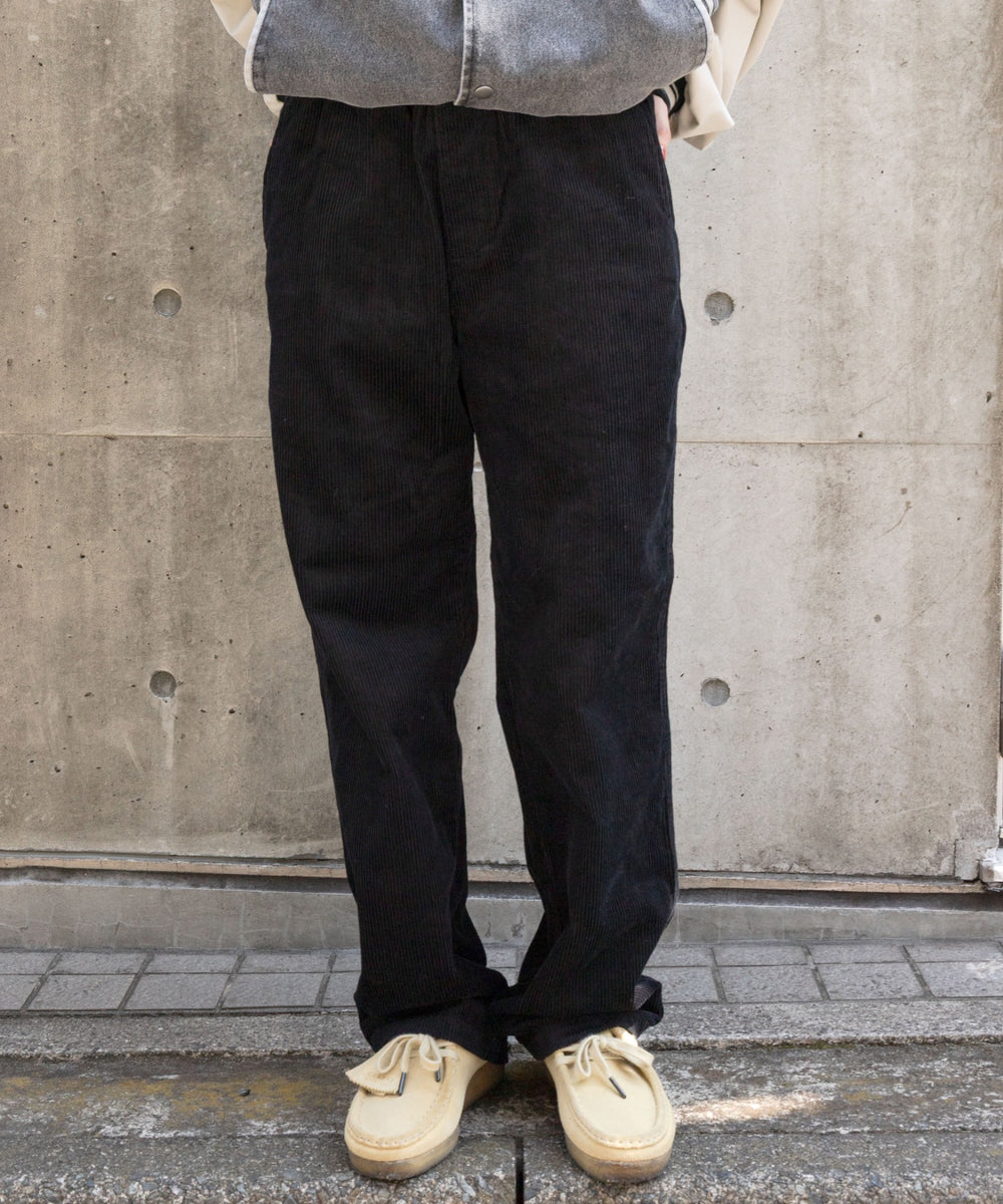 ブラック モデル：160cm S着用