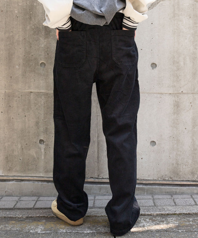 ブラック モデル：160cm S着用