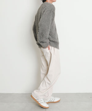 ホワイトアイボリー モデル：175cm L着用