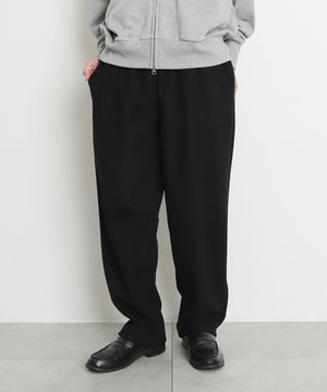 ブラック モデル：175cm L着用