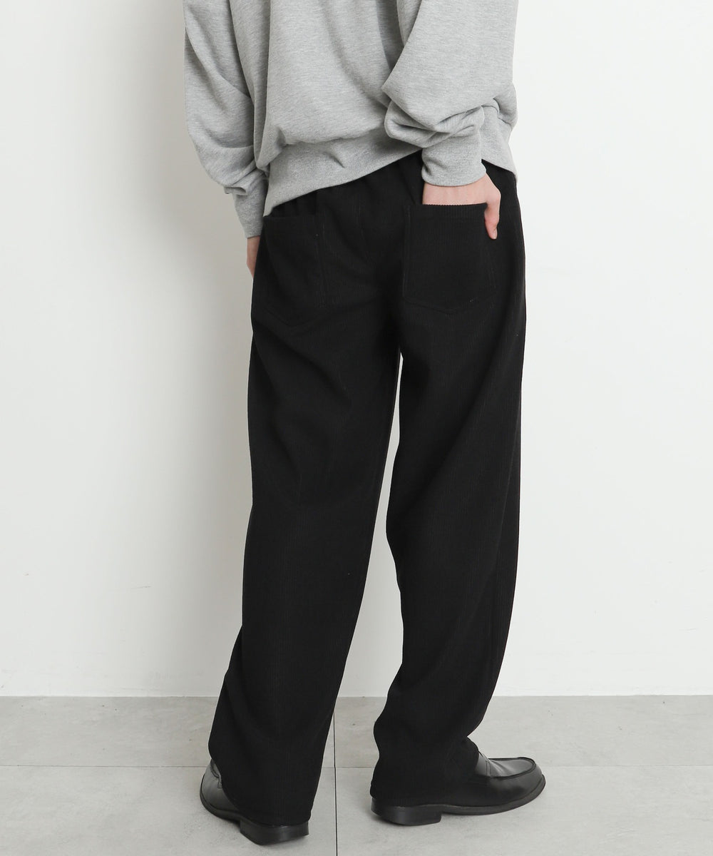 ブラック モデル：175cm L着用