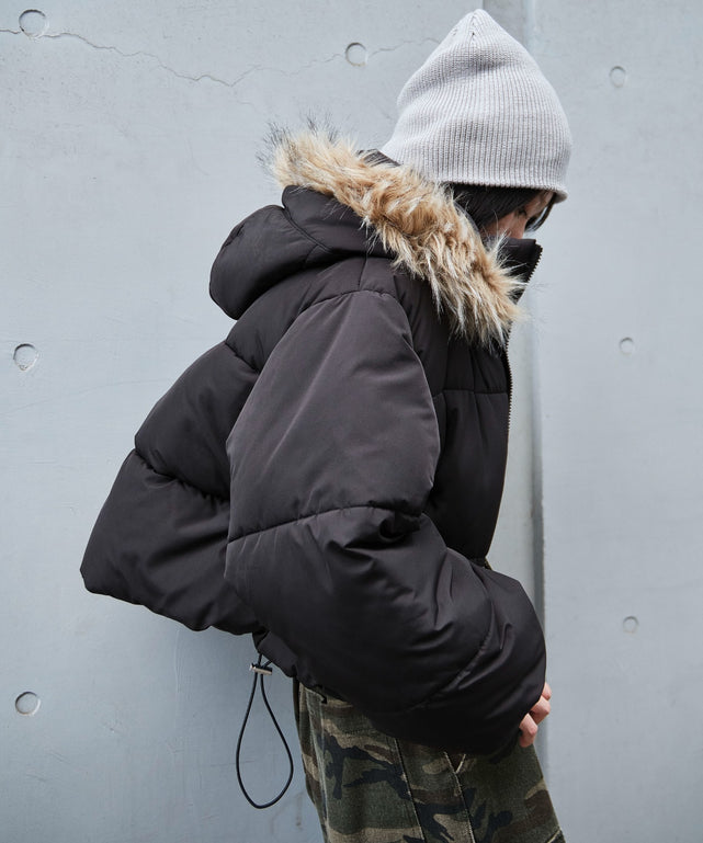 ブラック モデル：159cm M着用