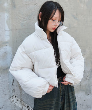 ホワイト モデル：159cm M着用