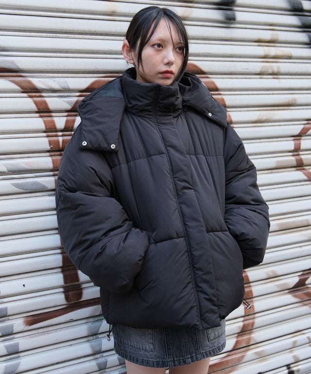 ブラック モデル：159cm M着用