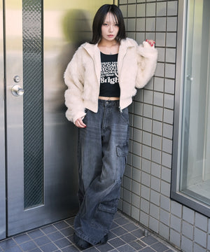 ホワイトアイボリー モデル：159cm F着用