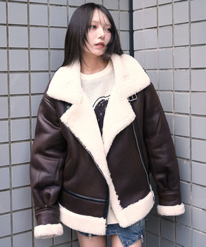 ブラウン　モデル：159cm F着用