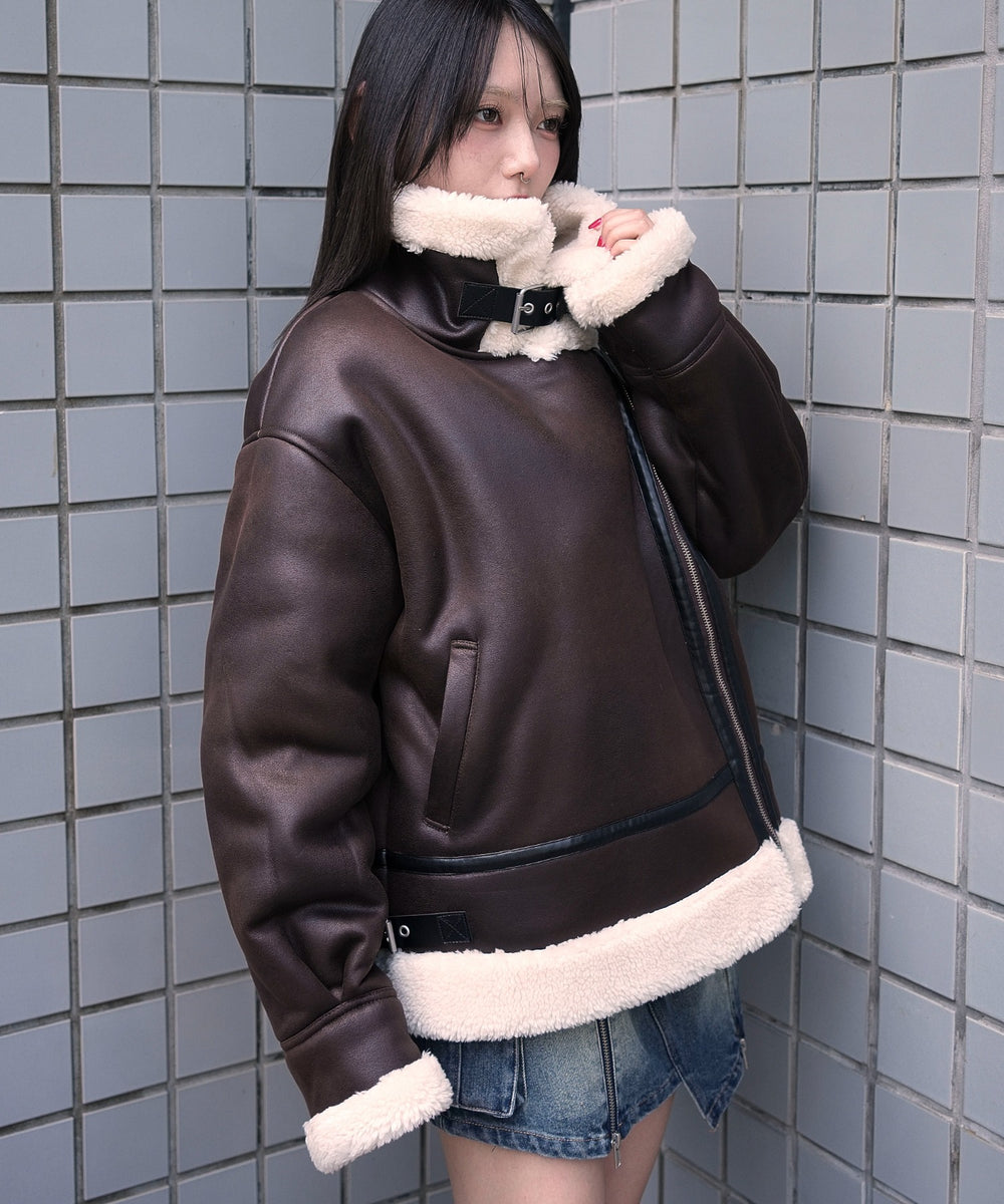 ブラウン　モデル：159cm F着用