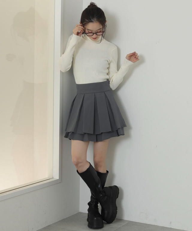 ホワイト　モデル：163cm S着用