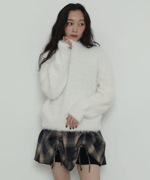 オフホワイト　モデル：161cm F着用