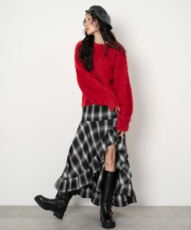 レッド　モデル：161cm F着用