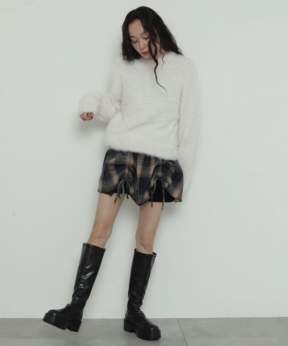 オフホワイト　モデル：161cm F着用