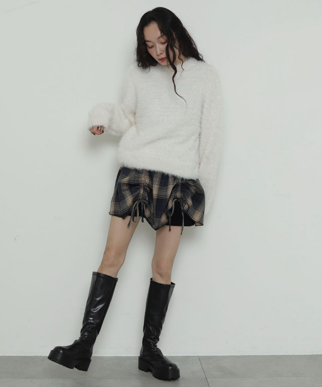 オフホワイト　モデル：161cm F着用