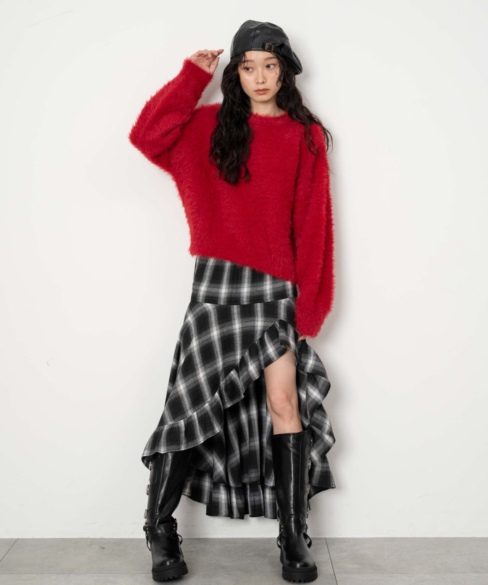 レッド　モデル：161cm F着用