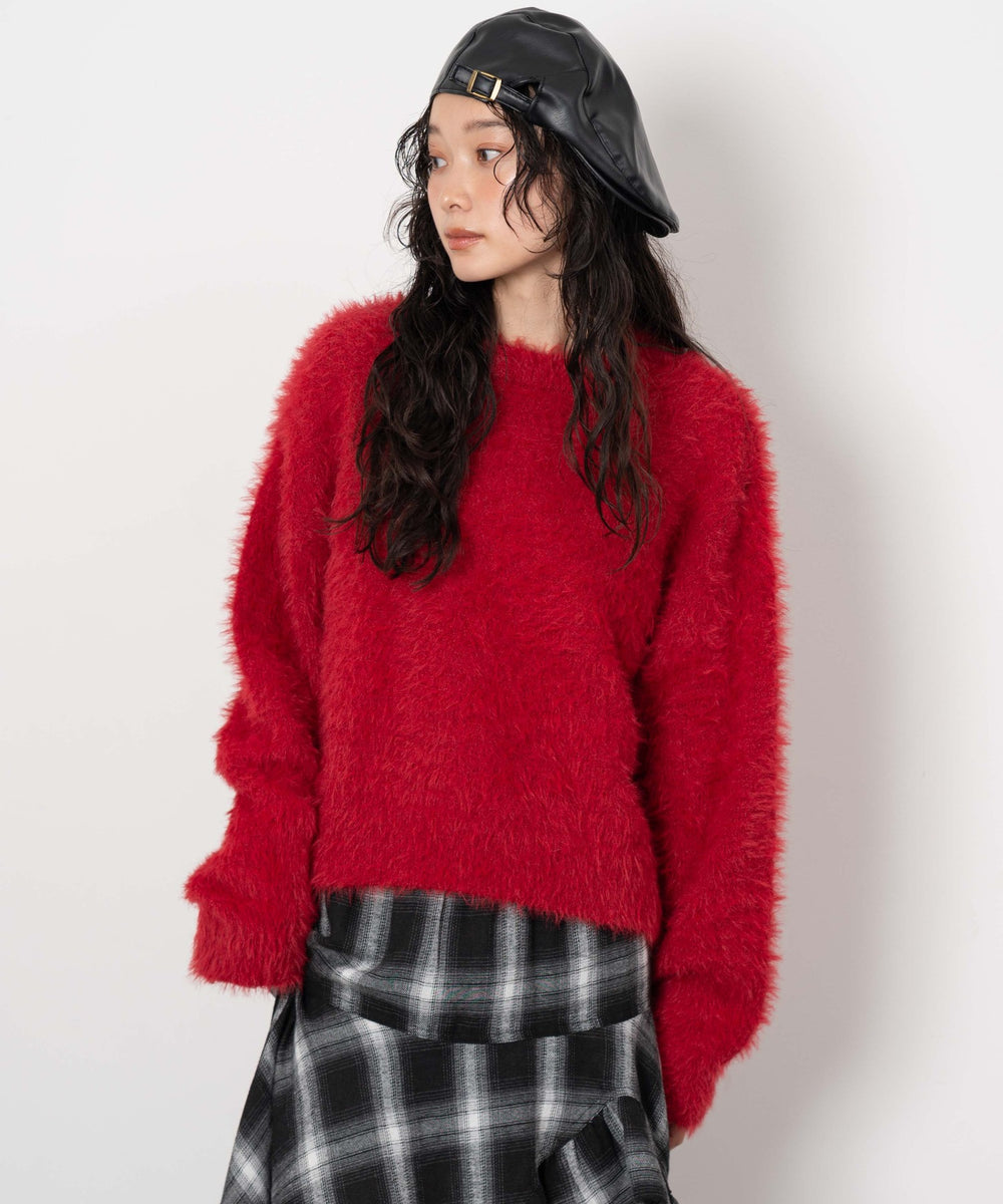 レッド　モデル：161cm F着用