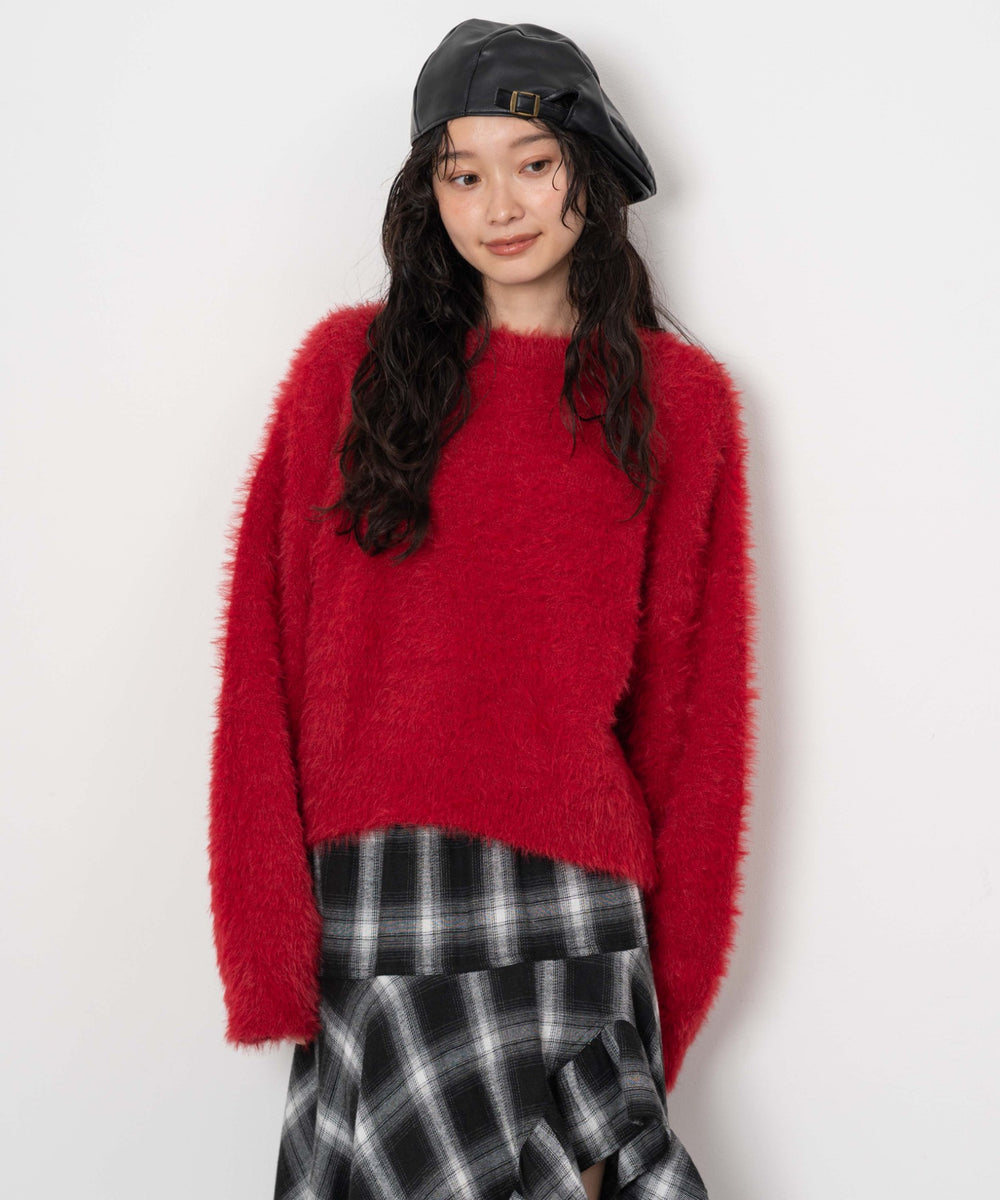 レッド　モデル：161cm F着用