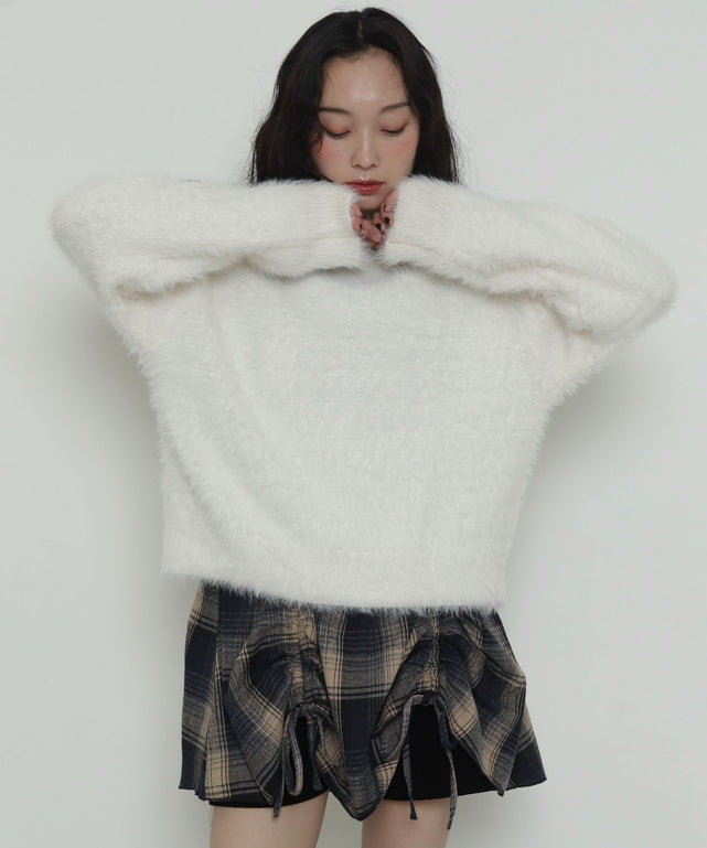 オフホワイト　モデル：161cm F着用