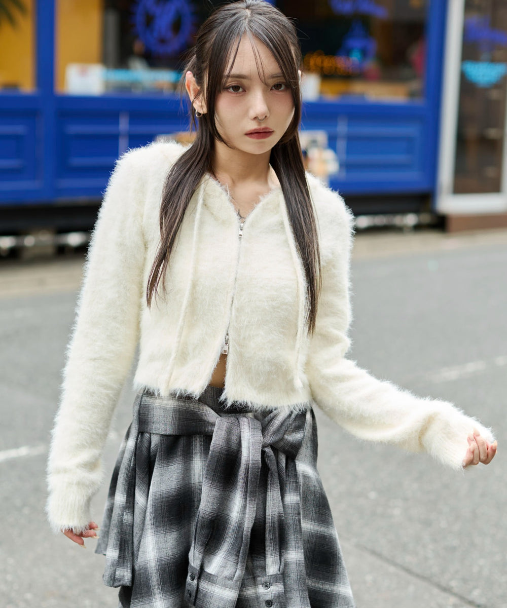 ホワイト　モデル：159cm F着用