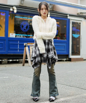 ホワイト　モデル：159cm F着用