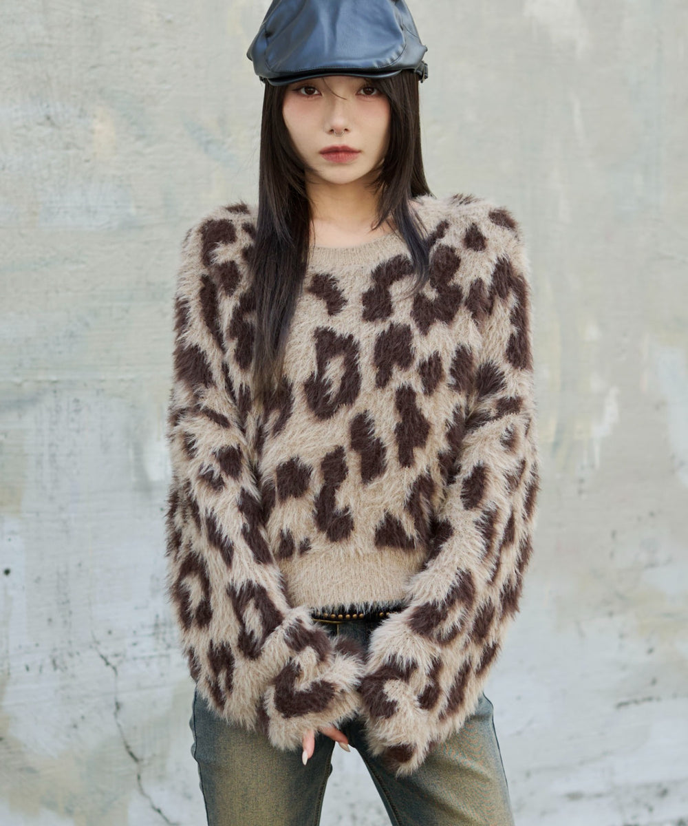 ベージュ　モデル：159cm F着用