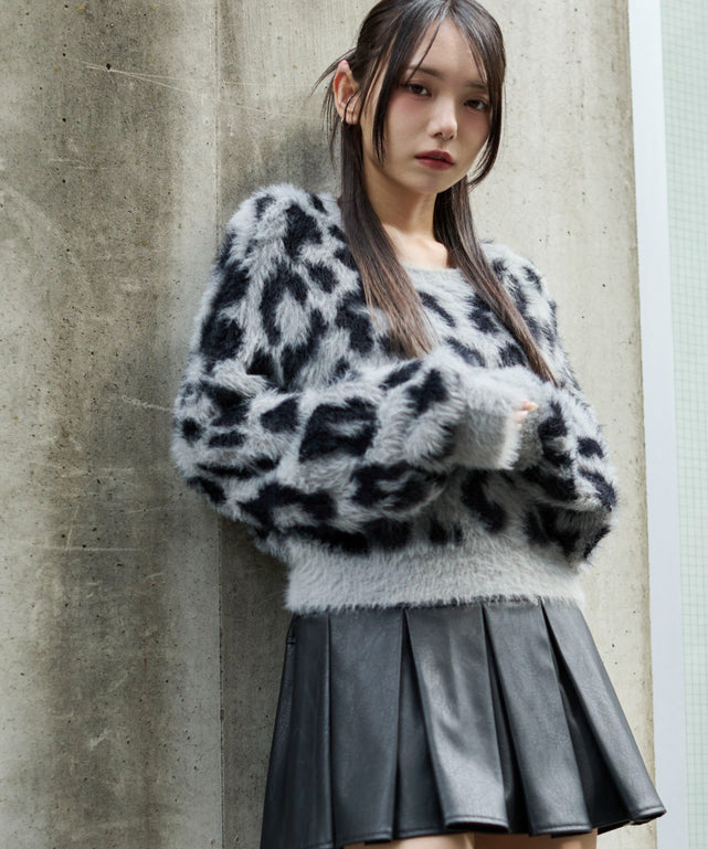 レオパードシャギーショートニット/グレー　モデル：159cm F着用
