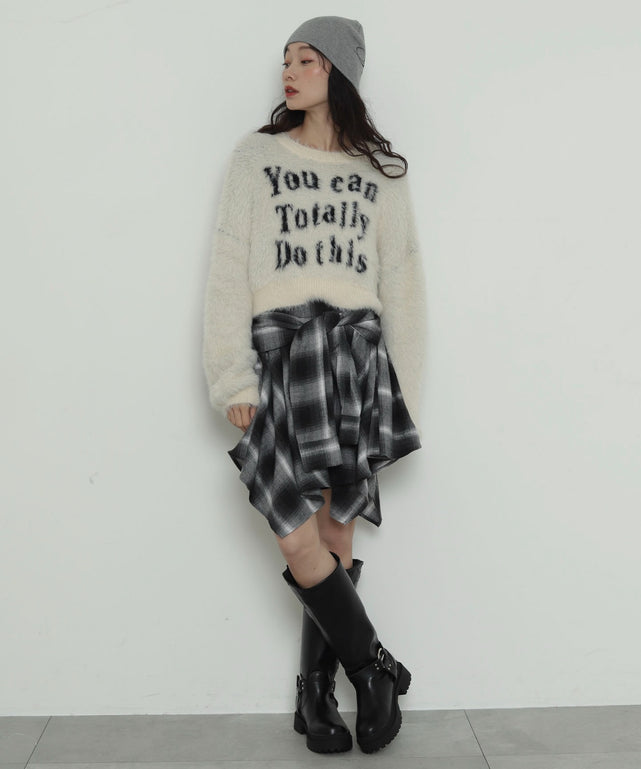 ホワイトアイボリー　モデル：161cm F着用