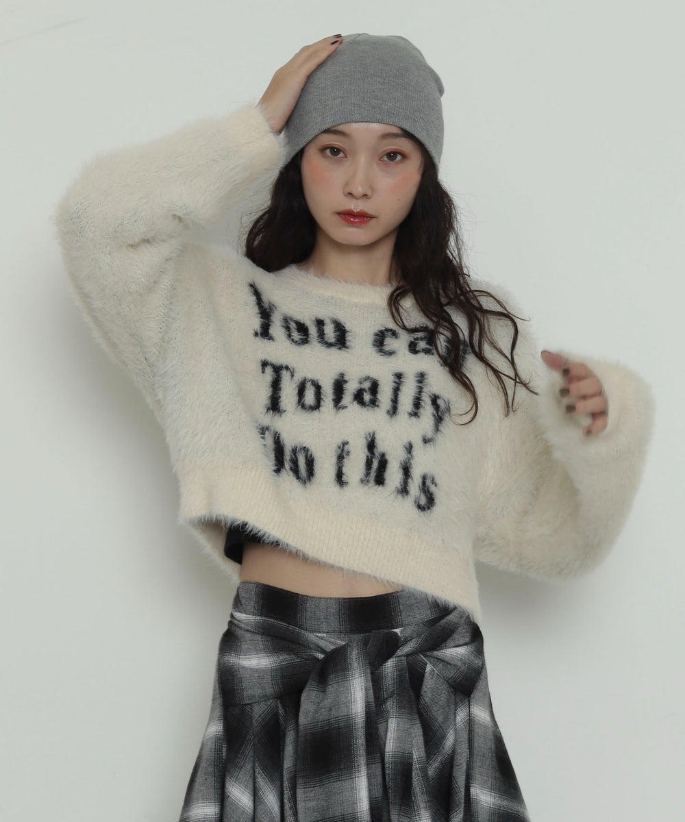 ホワイトアイボリー　モデル：161cm F着用