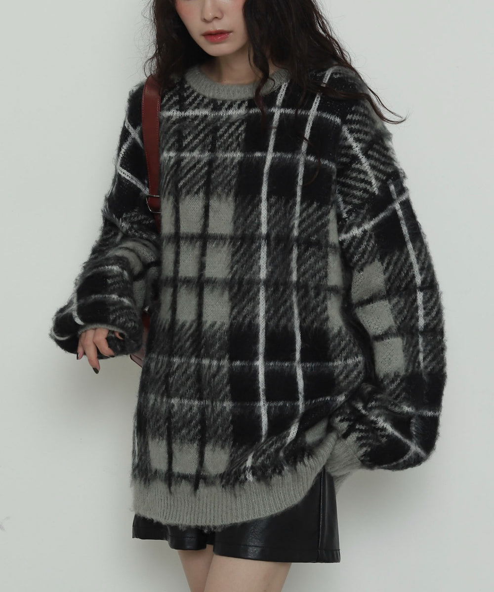 グレーチェック１　モデル：161cm F着用