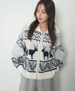 ホワイト　モデル：165cm F着用