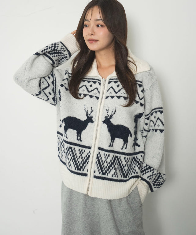 ホワイト　モデル：165cm F着用