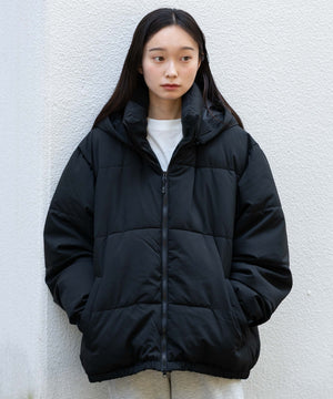 ブラック モデル：161cm L着用