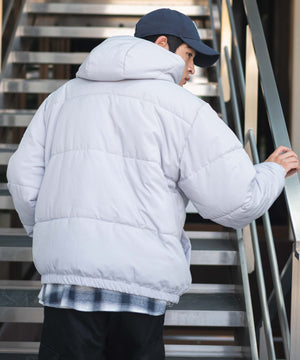 グレー　モデル：180㎝　L着用