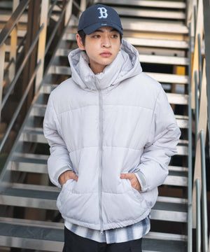 グレー　モデル：180㎝　L着用