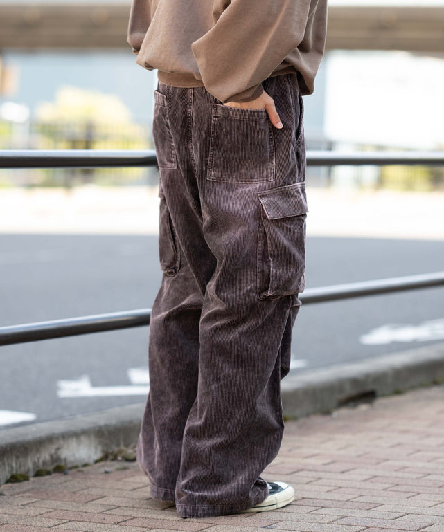 ブラウンソノタ モデル：175cm L着用