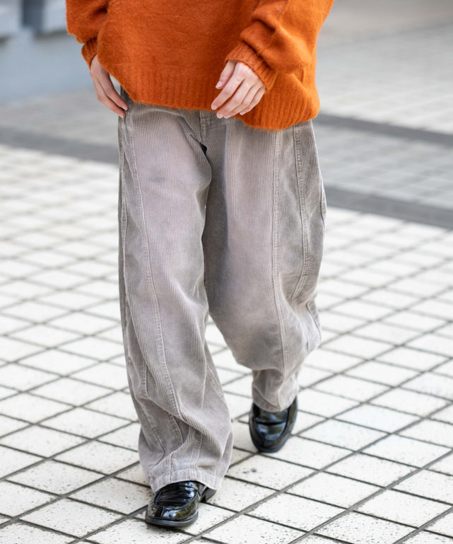 ブラウン モデル：175cm L着用