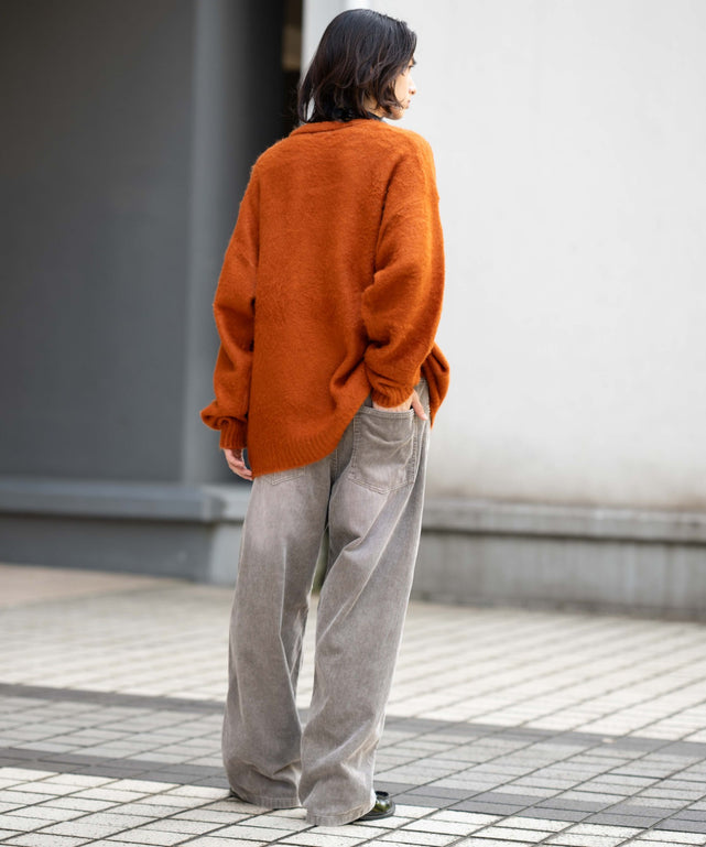 ブラウン モデル：175cm L着用