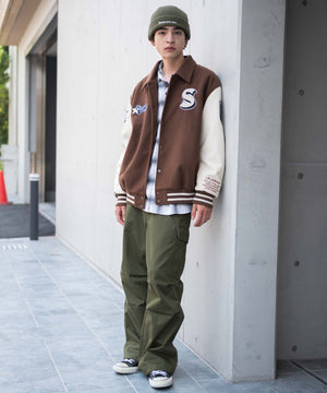 ブラウン　モデル：180㎝　L着用