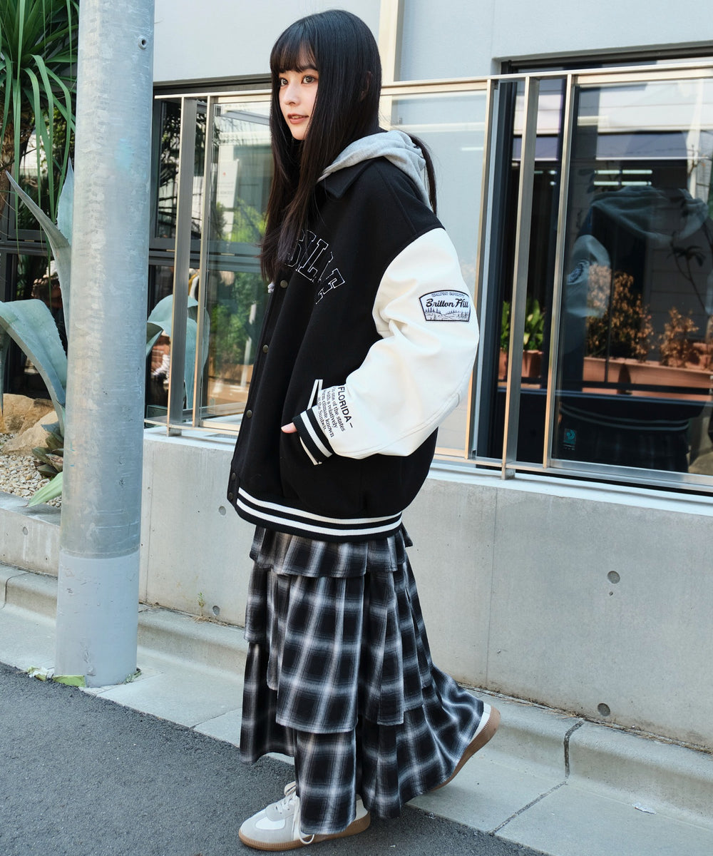 ブラック　モデル：160㎝　L着用