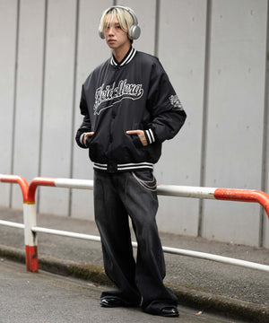 ブラック モデル：175cm L着用