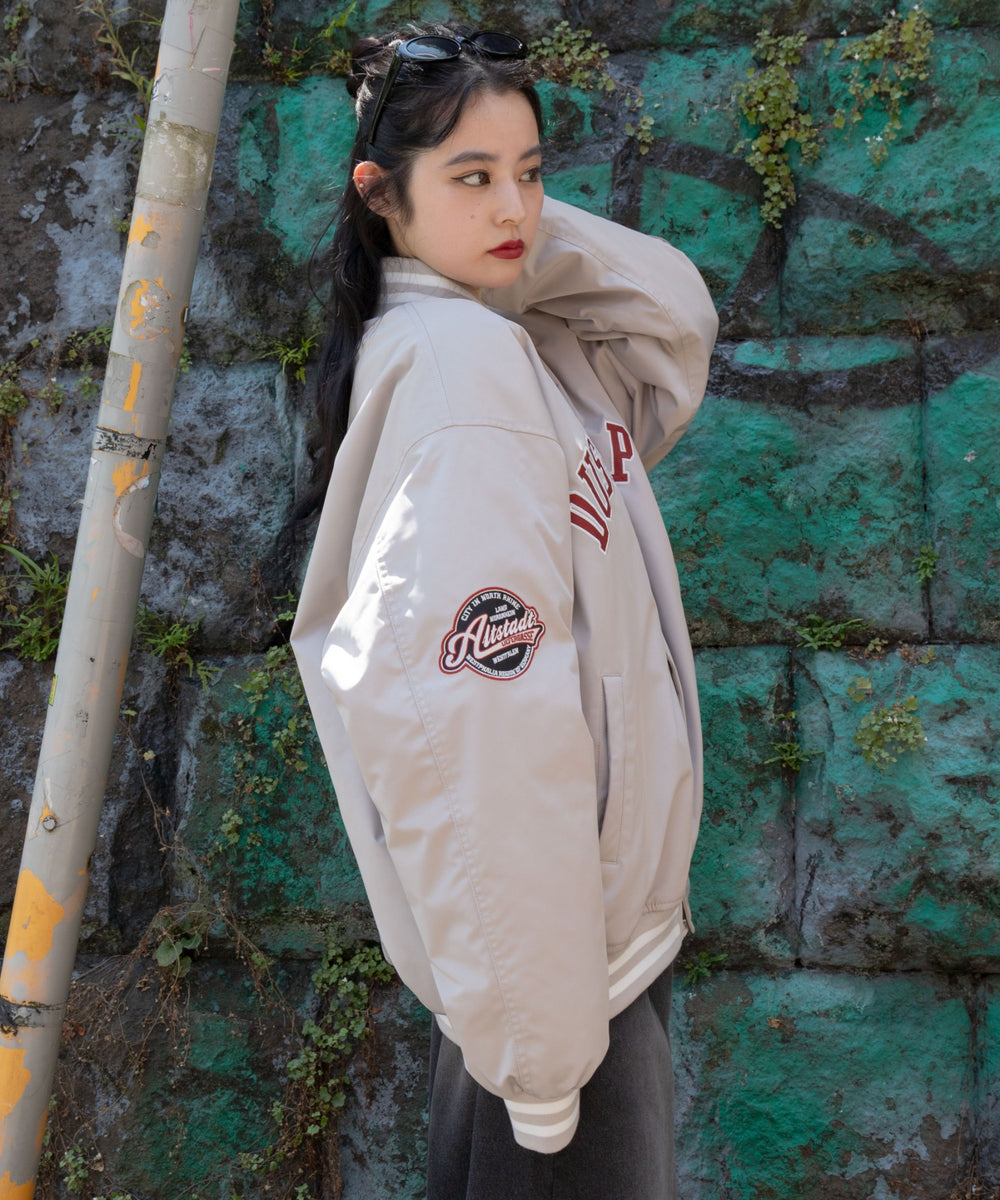 グレー モデル：160cm L着用