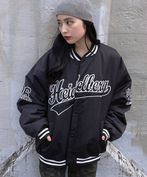 ブラック モデル：160cm L着用