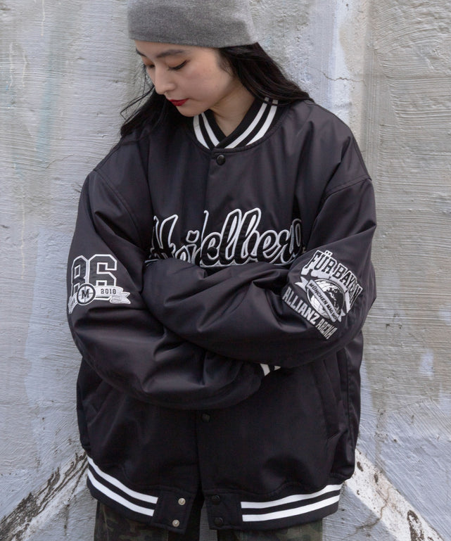 ブラック モデル：160cm L着用